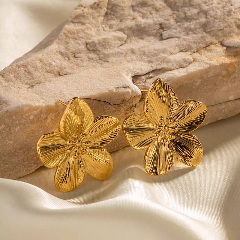 earring-1